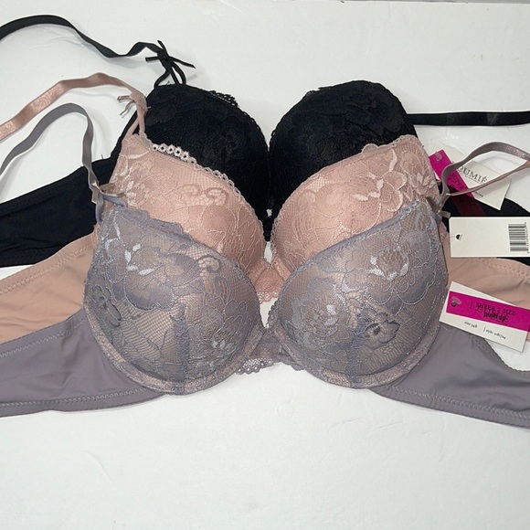 Bundle 3 Pieces 3 Hooks Super Push Up Extreme Double Padded Bombshell Bra. NWT - Picture 6 of 12